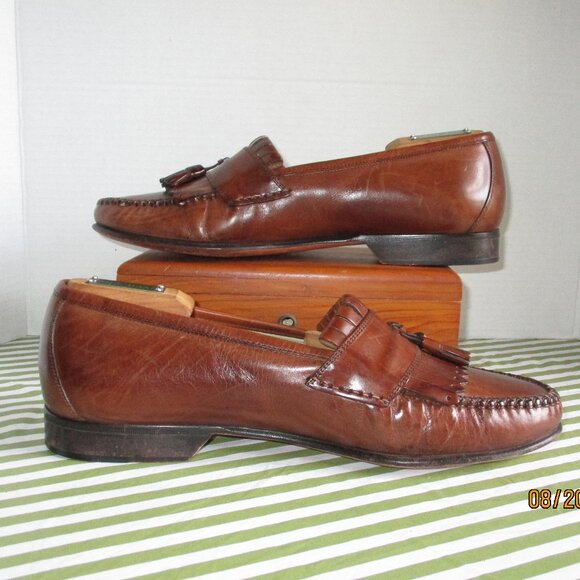 Johnston & Murphy Tassel and Flap Loafers - Picture 3 of 14